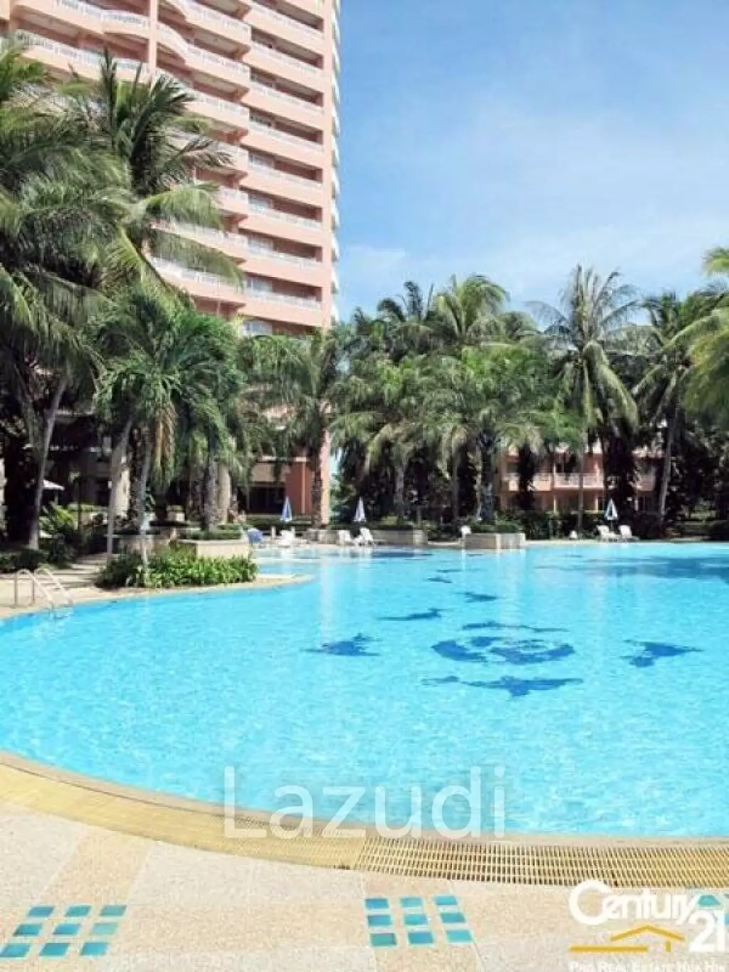 BEACH FRONT 2 BED CONDO FOR RENT