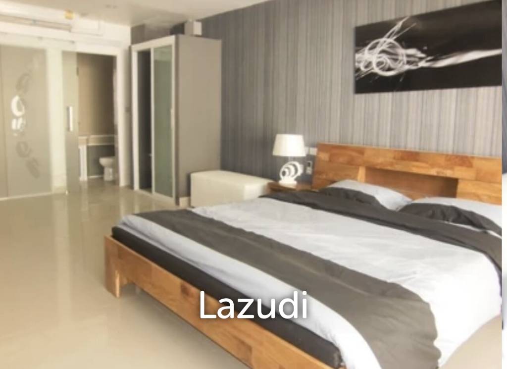 Hotel for sale