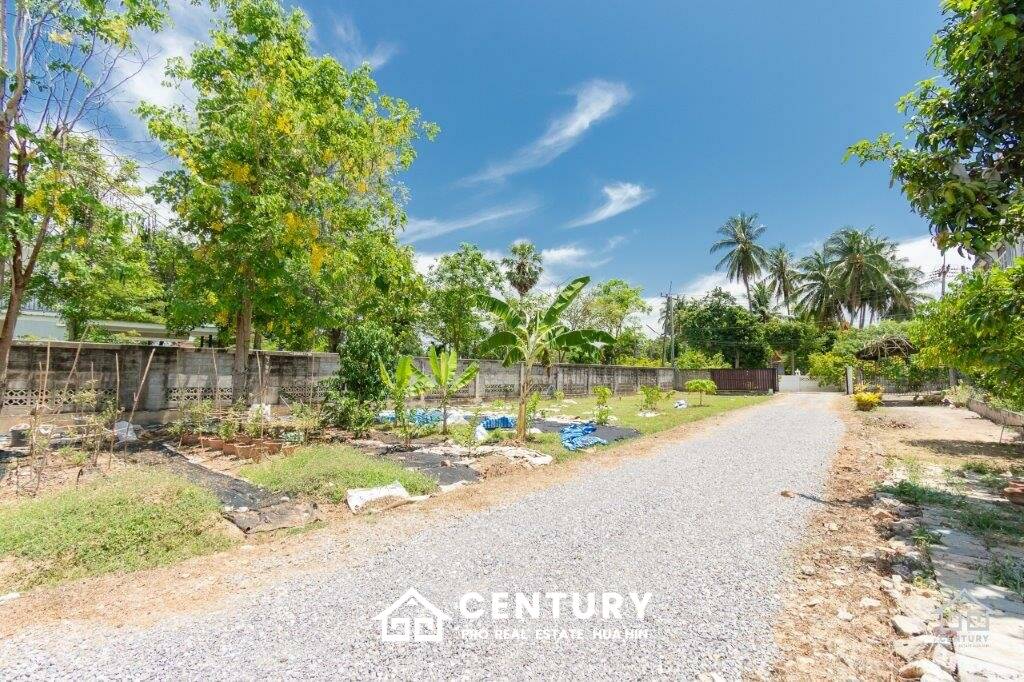 1,310 metro cuadrado 3 ` 4 Baño Villa de Venta