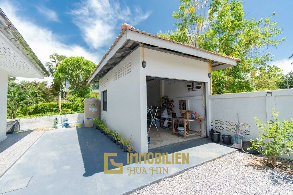 1,310 qm 3 Bett 4 Bad Villa Für Verkauf