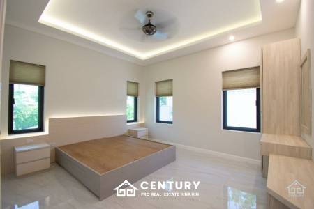 1,310 metro cuadrado 3 ` 4 Baño Villa de Venta