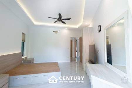 1,310 metro cuadrado 3 ` 4 Baño Villa de Venta