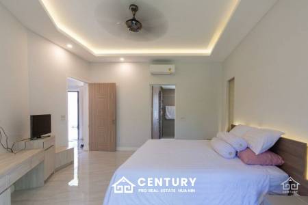 1,310 metro cuadrado 3 ` 4 Baño Villa de Venta