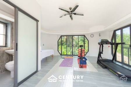 1,310 metro cuadrado 3 ` 4 Baño Villa de Venta