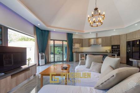 3 Bed 4 Bath Villa For Sale