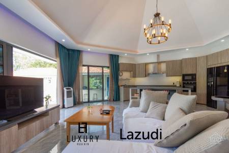 3 Bed 4 Bath Villa For Sale