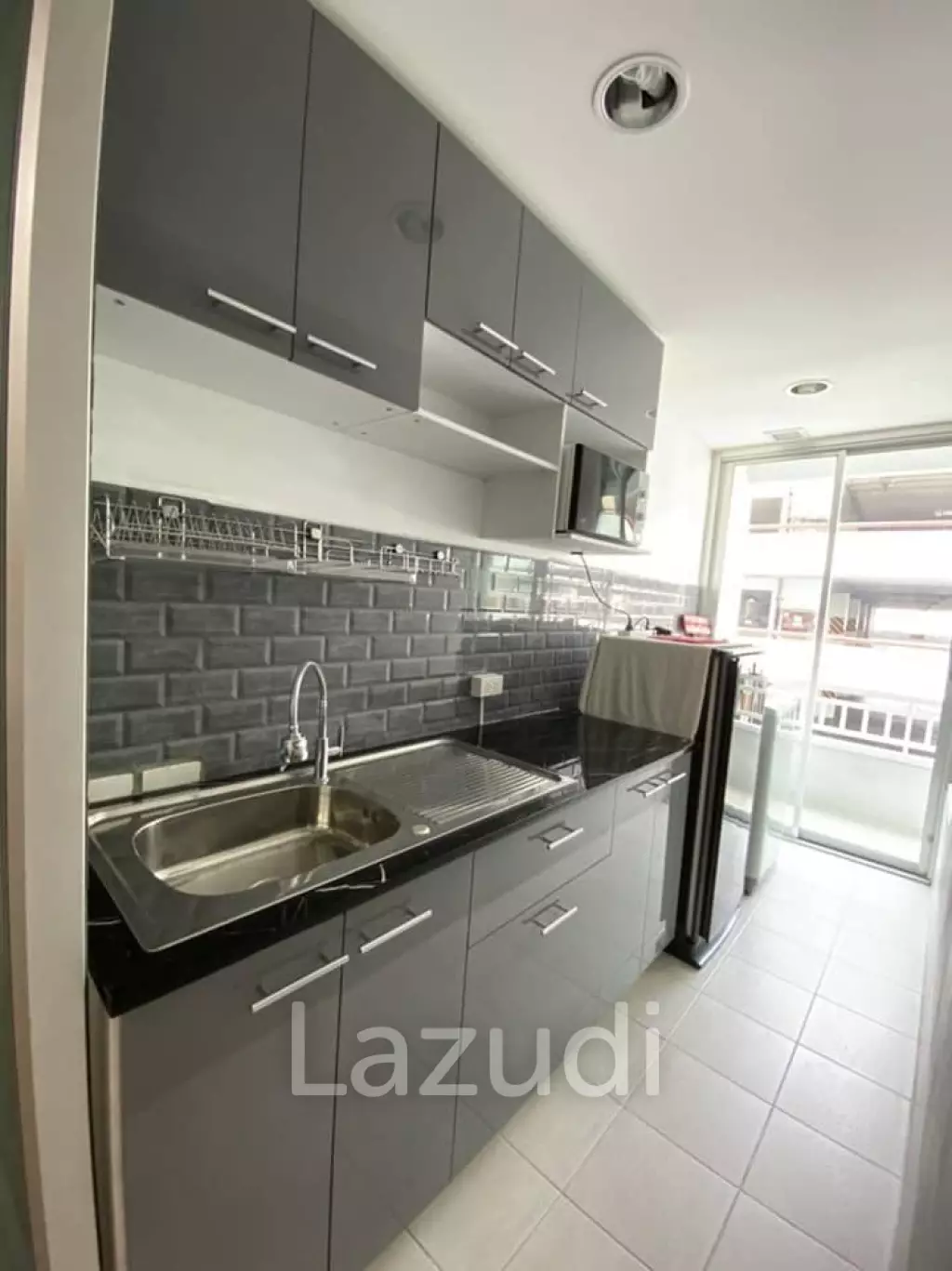 2 Bed 1 Bath 62 Sqm Condo For Sale