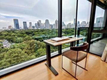 Nimit Langsuan 2 bedroom property for sale