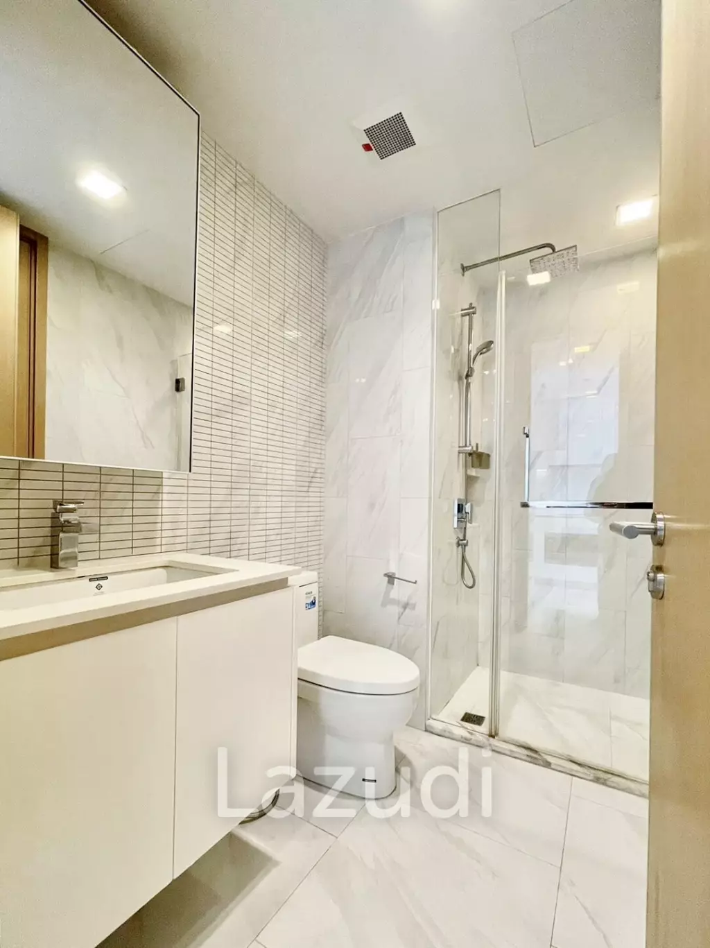 1 Bed 1 Bath 34.11 SQ.M Hyde Sukhumvit 11