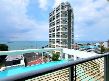 AERAS Beach front Jomtien condo RENT & SALE