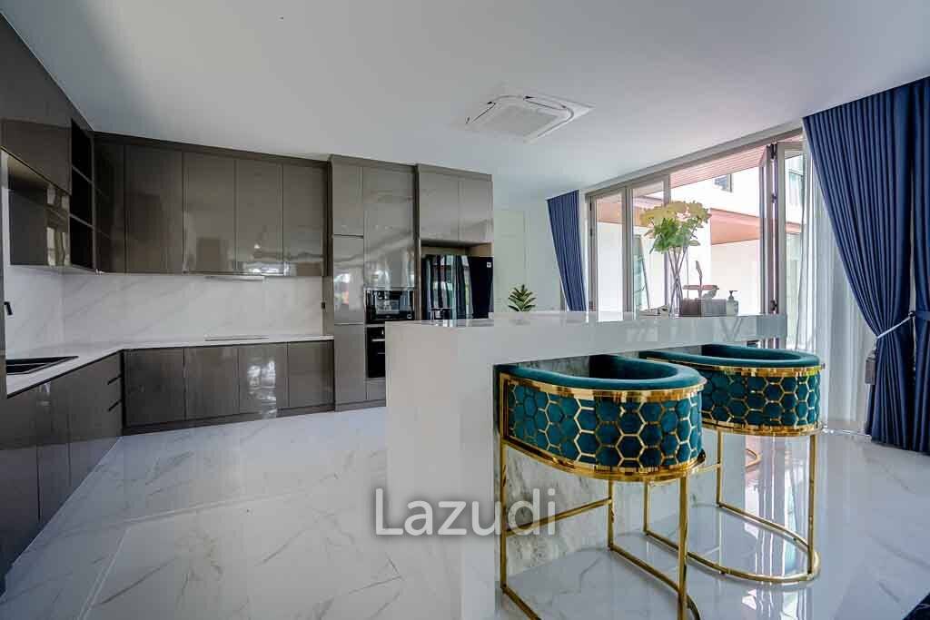 6 Bed 10 Bath 1,095 SQ.M The Prestige at Siam Royal View