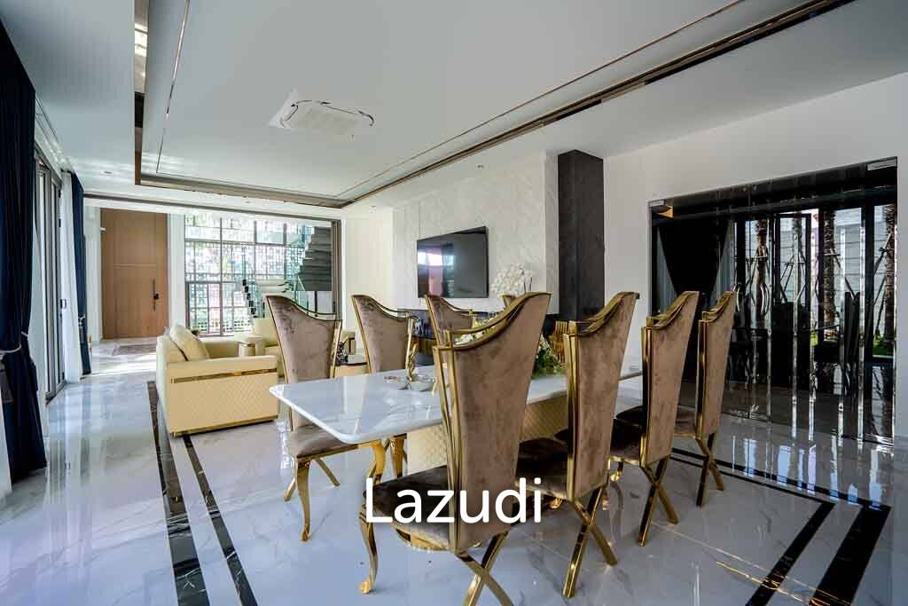 7 Bed 9 Bath 1,011 SQ.M The Prestige at Siam Royal View