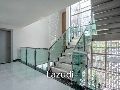 7 Bed 9 Bath 1,011 SQ.M The Prestige at Siam Royal View