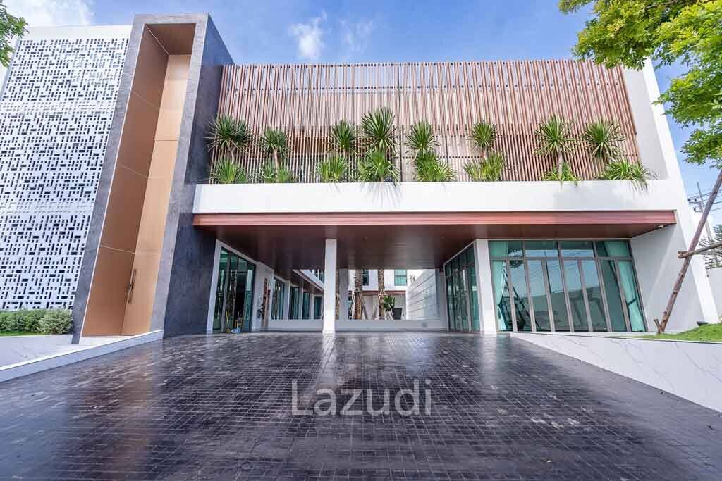6 Bed 8 Bath 905 SQ.M The Prestige at Siam Royal View