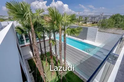 5 Bed 7 Bath 721 SQ.M The Prestige at Siam Royal View