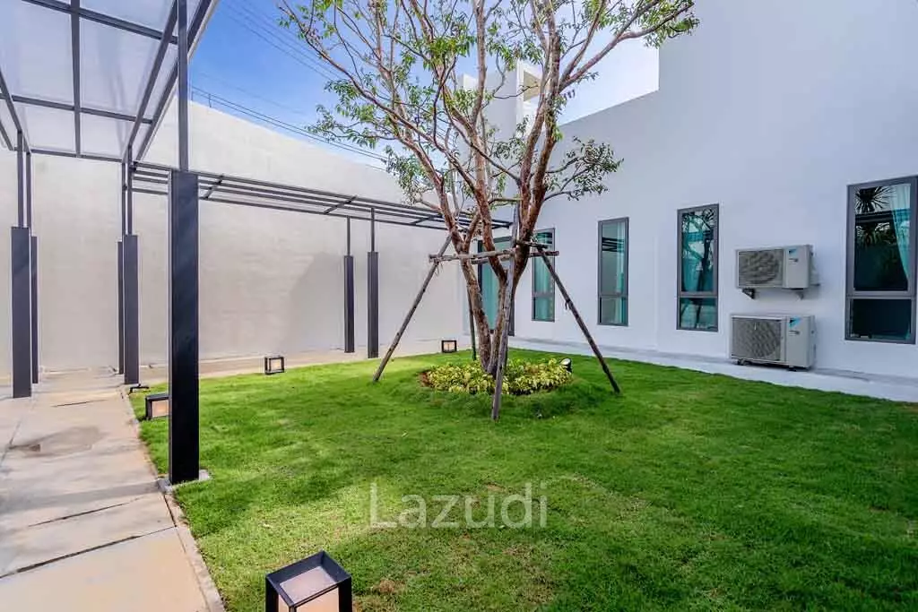 5 Bed 7 Bath 721 SQ.M The Prestige at Siam Royal View