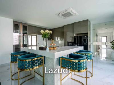 5 Bed 7 Bath 721 SQ.M The Prestige at Siam Royal View