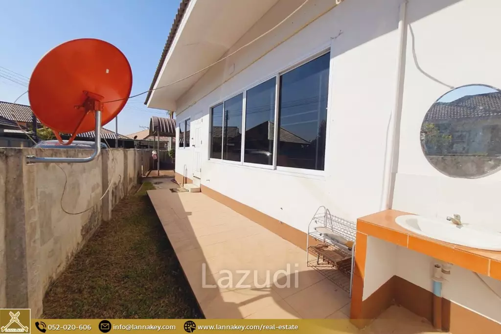 Nice! Single-Storey 5 bedrooms Pool House
