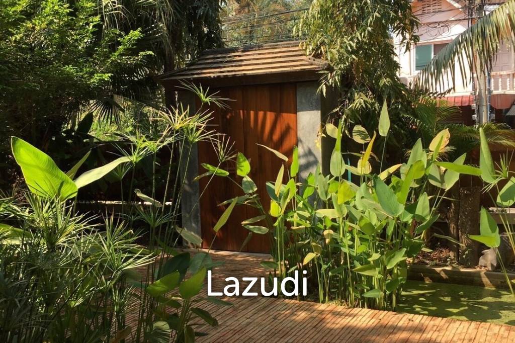 3 Beds 3 Baths 536 SQ.M Lanna Style House
