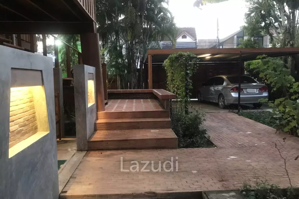 3 Beds 3 Baths 536 SQ.M Lanna Style House