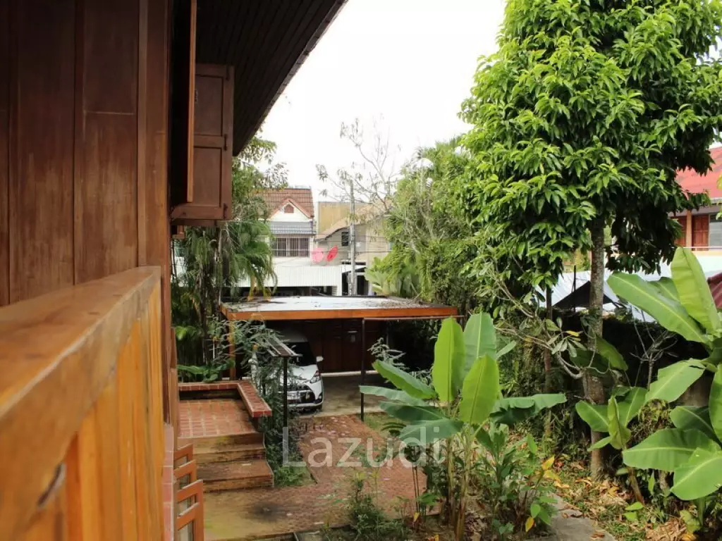 3 Beds 3 Baths 536 SQ.M Lanna Style House