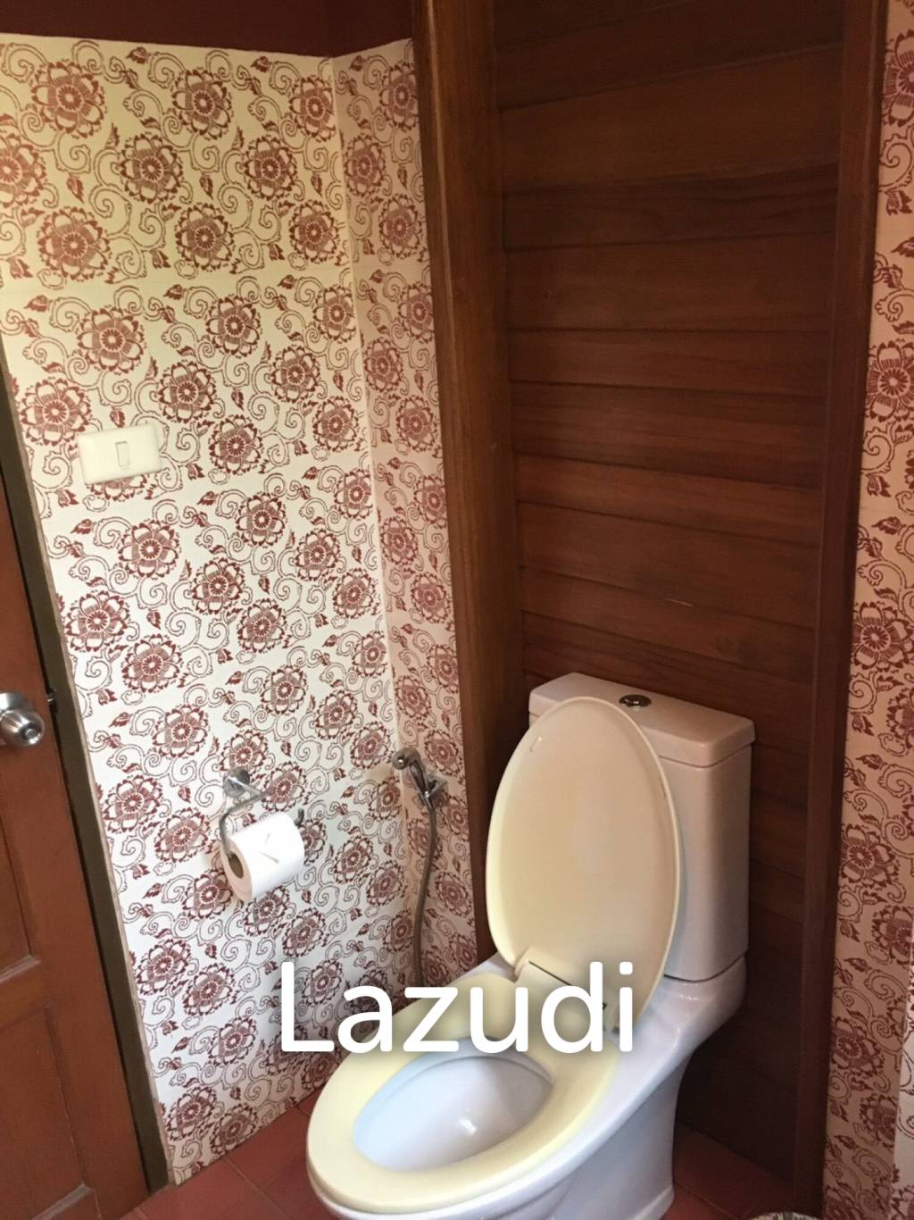 3 Beds 3 Baths 536 SQ.M Lanna Style House