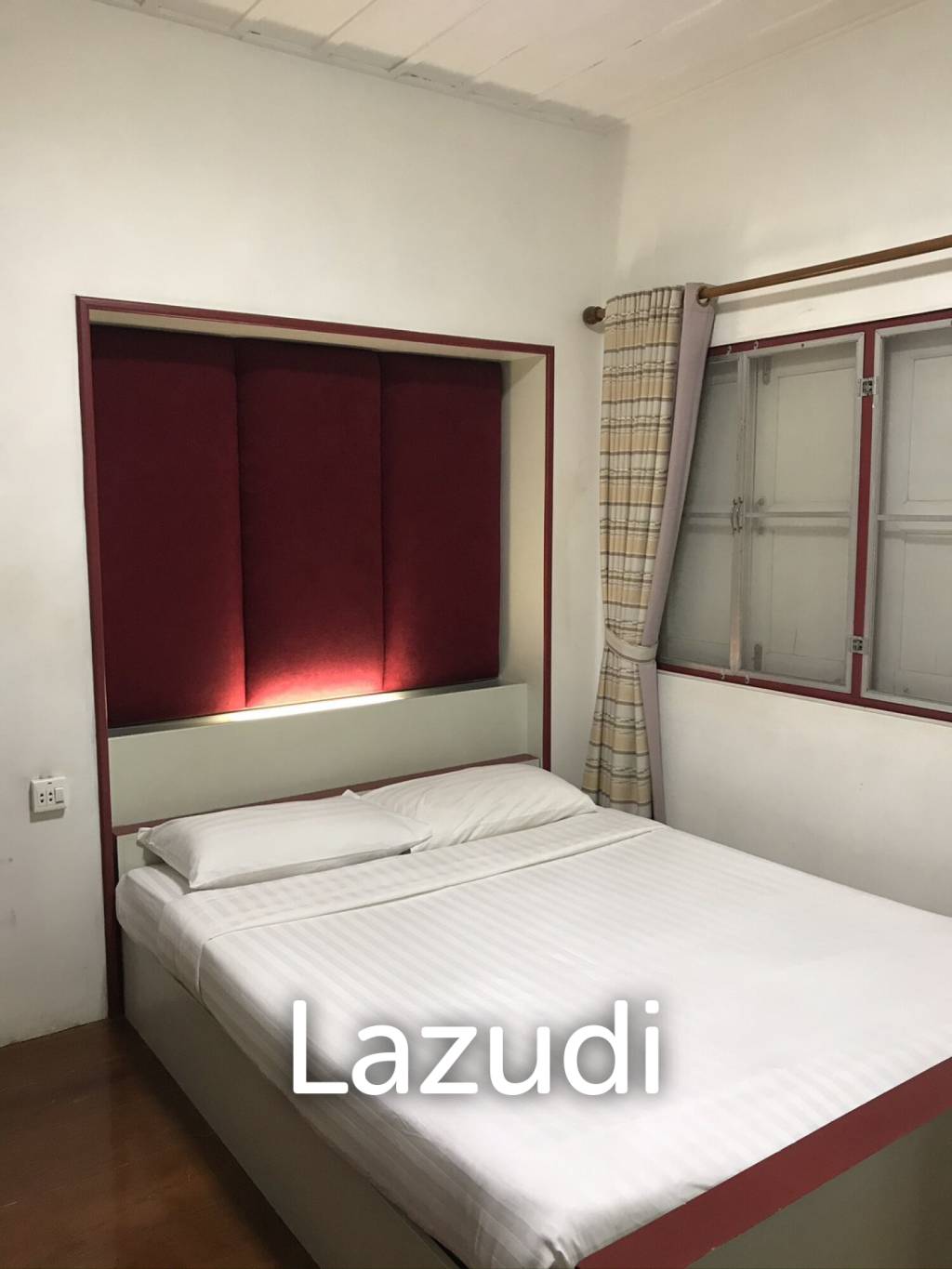 3 Beds 3 Baths 536 SQ.M Lanna Style House