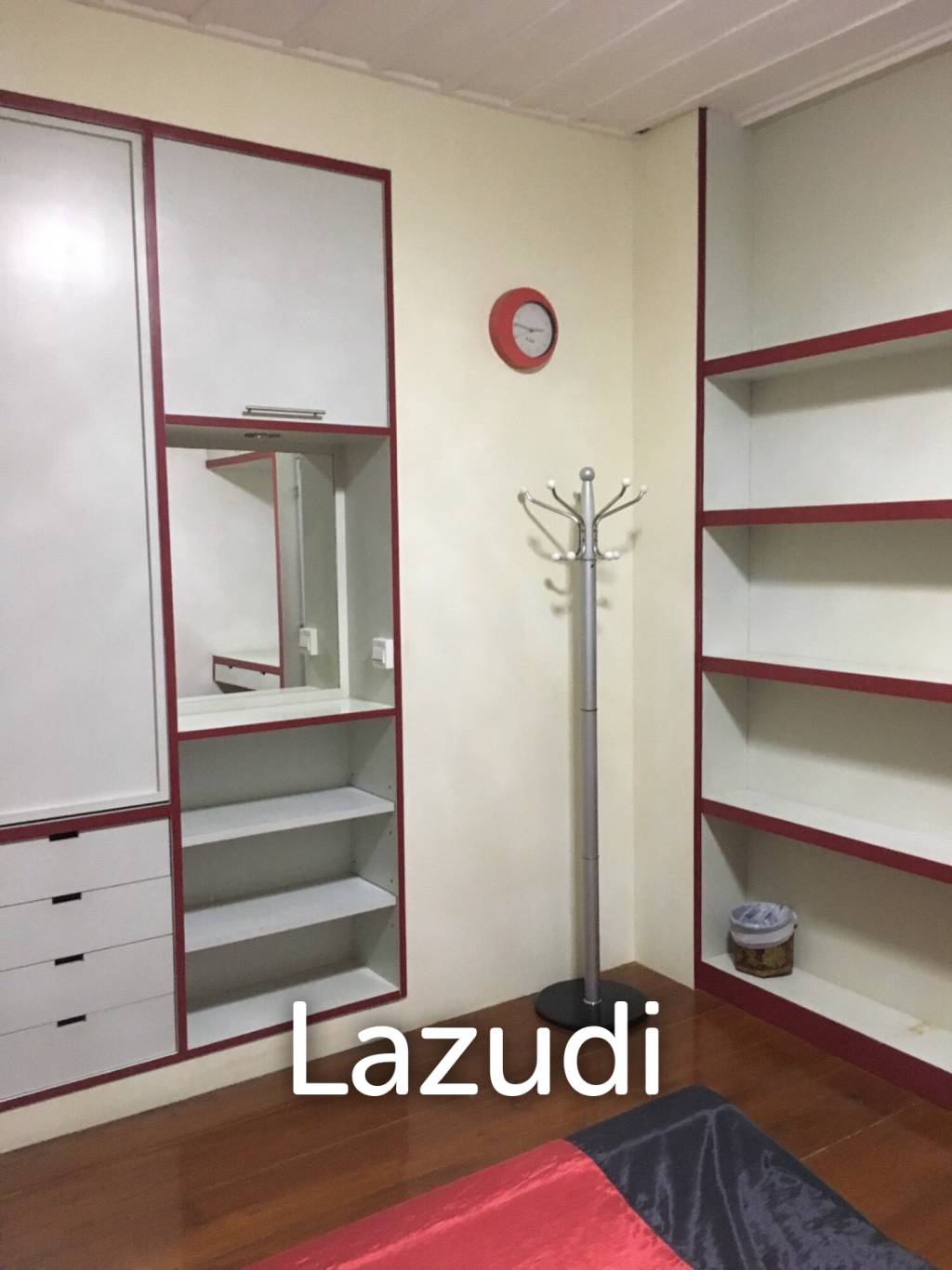 3 Beds 3 Baths 536 SQ.M Lanna Style House