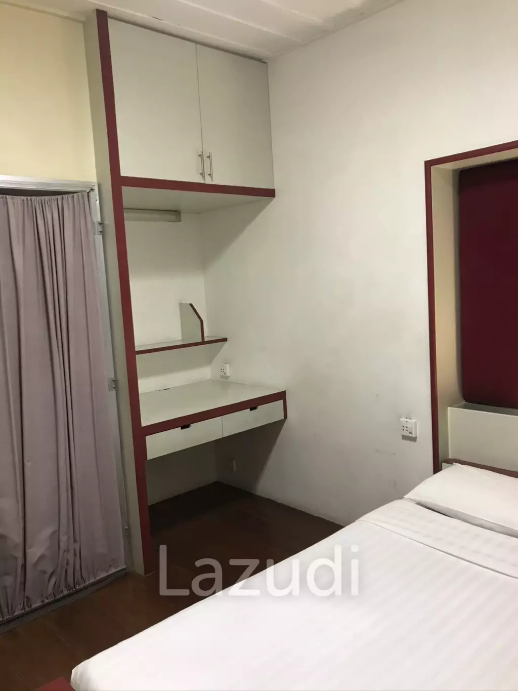 3 Beds 3 Baths 536 SQ.M Lanna Style House