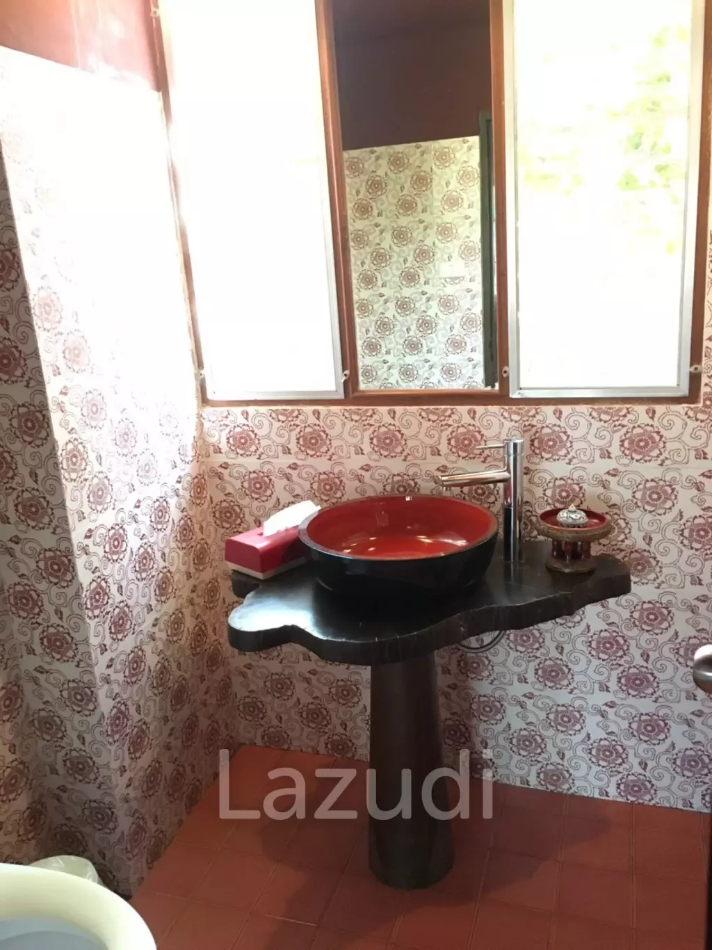 3 Beds 3 Baths 536 SQ.M Lanna Style House