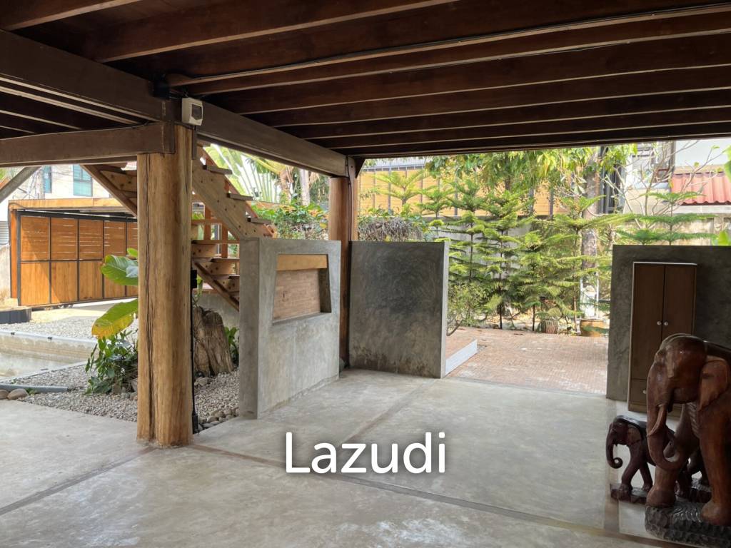3 Beds 3 Baths 536 SQ.M Lanna Style House