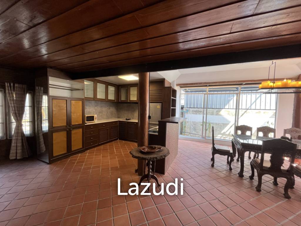 3 Beds 3 Baths 536 SQ.M Lanna Style House