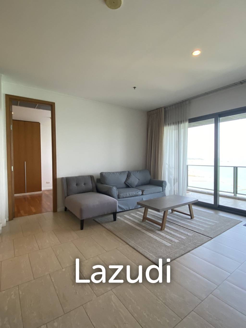 2 beds 2 baths with seaview for sell