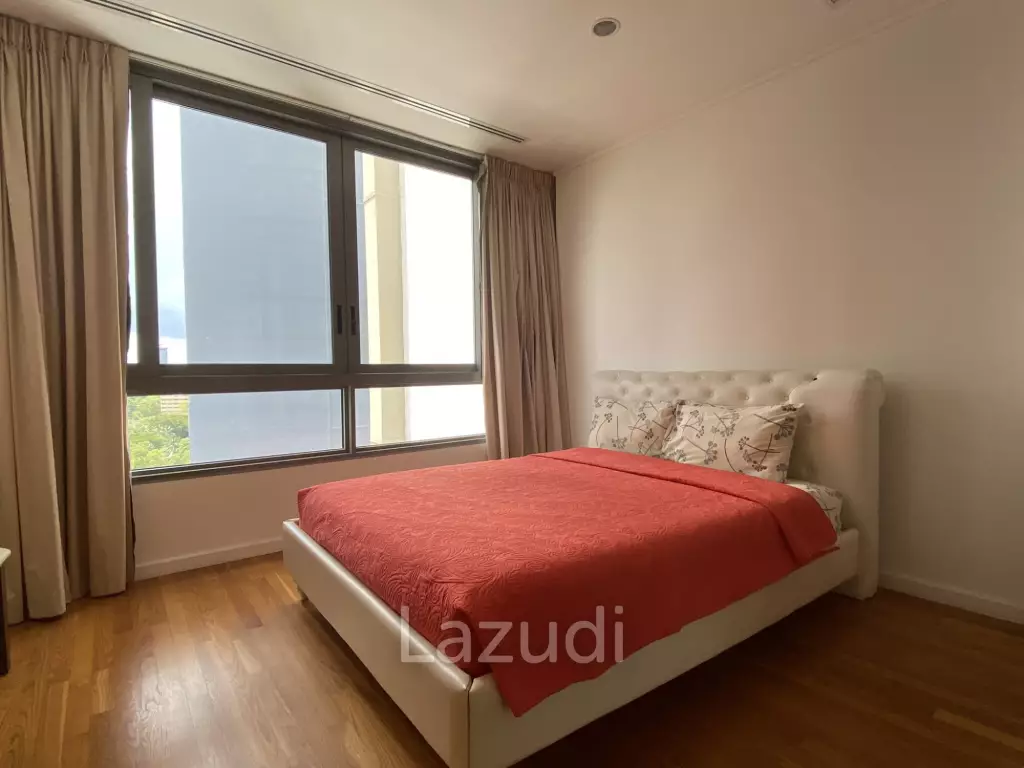2 beds 2 baths with seaview for sell