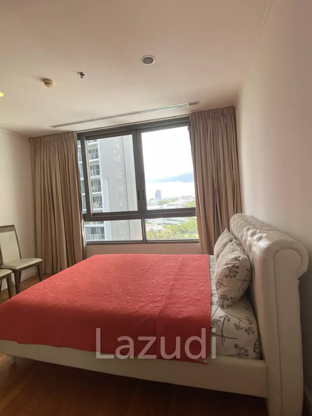 2 beds 2 baths with seaview for sell