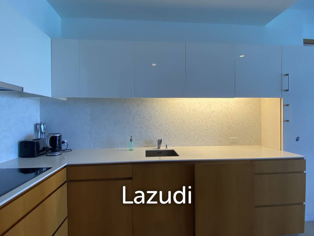 2 beds 2 baths with seaview for sell