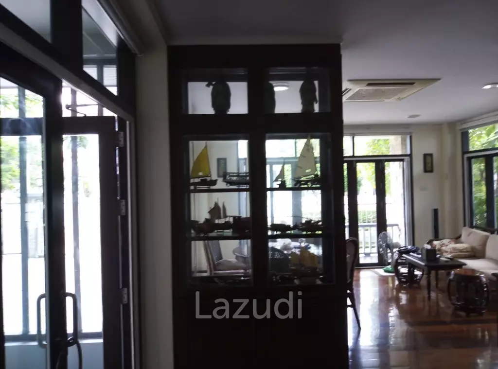 2 Bed 175 SQ.M House in Oriental Beach Cha-Am