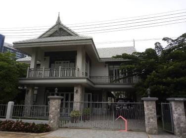 2 Bed 175 SQ.M House in Oriental Beach Cha-Am