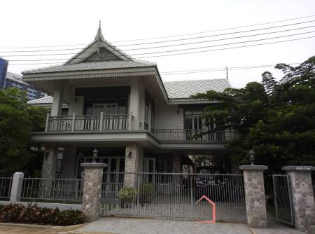 2 Bed 175 SQ.M House in Oriental Beach Cha-Am