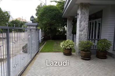 2 Bed 175 SQ.M House in Oriental Beach Cha-Am