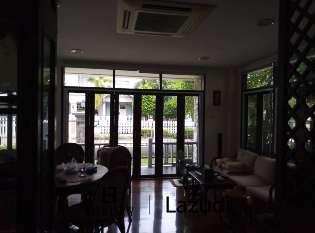 2 Bed 175 SQ.M House in Oriental Beach Cha-Am