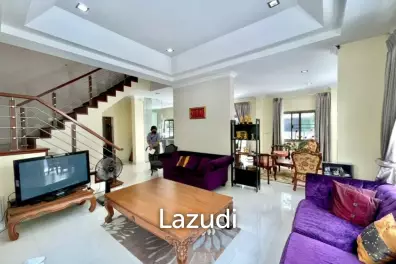 Luxurious Modern 3-Bed Home in Khlong Song Ton Nun