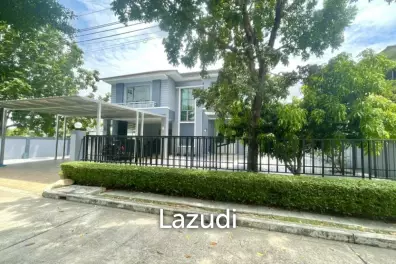Luxurious Modern 3-Bed Home in Khlong Song Ton Nun