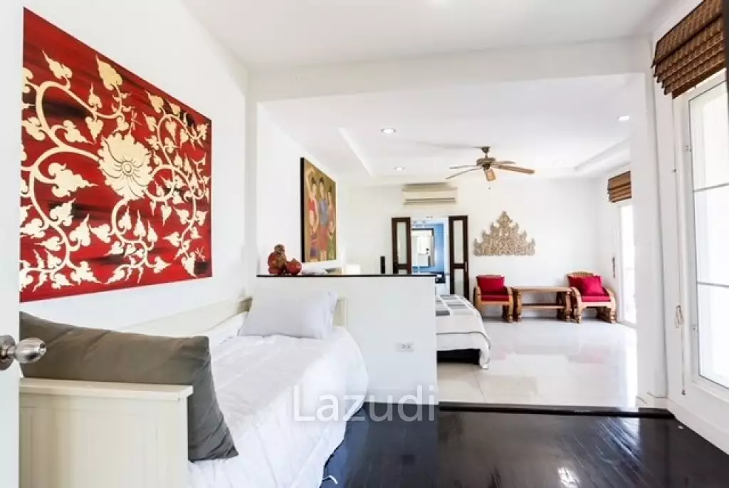 Modern 3 or 4 Bed Pool Villa near the town + beaches