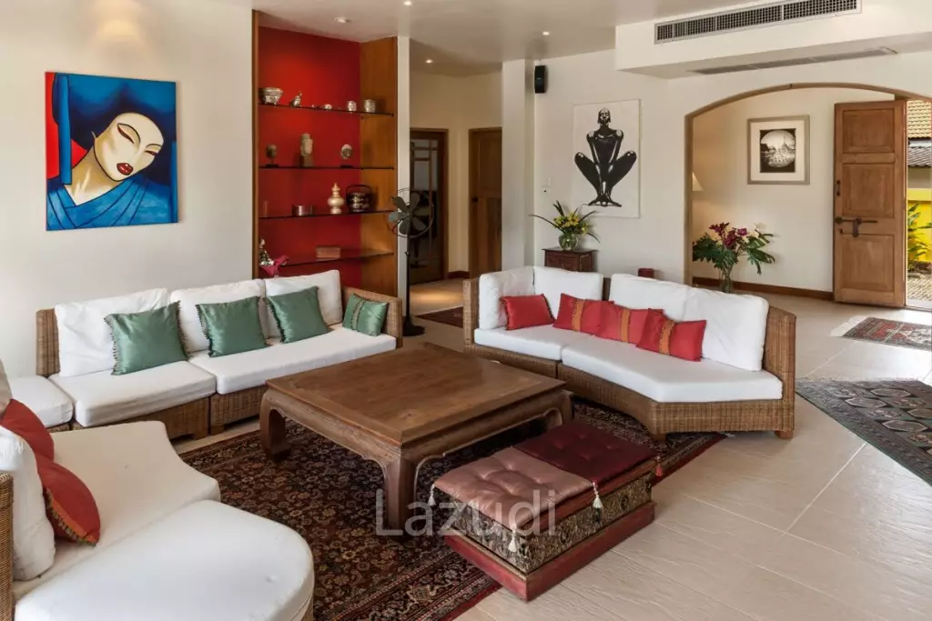 4 Bed 4 Bath 700 SQ.M Rim Nua Villa
