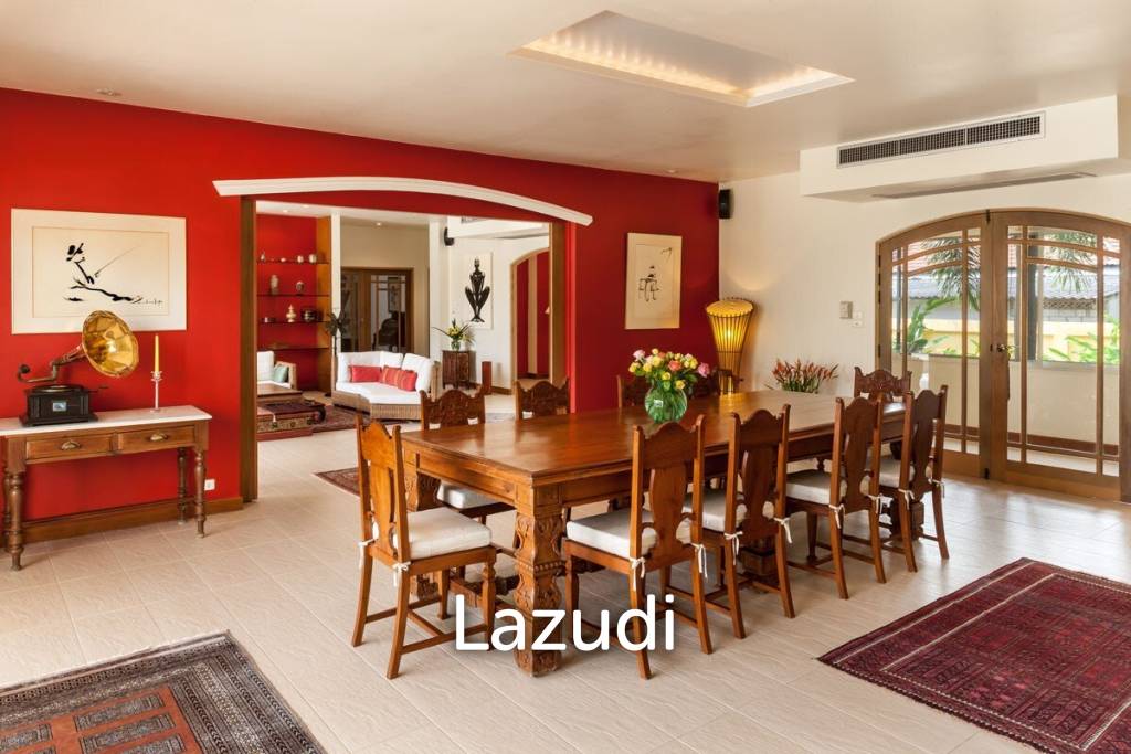 4 Bed 4 Bath 700 SQ.M Rim Nua Villa