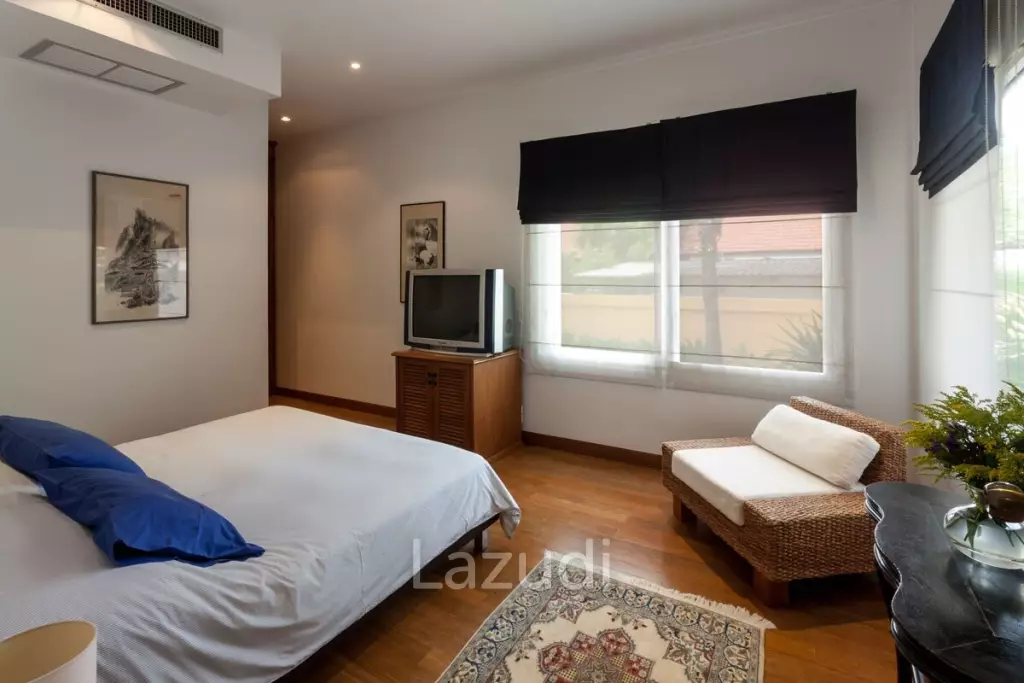 4 Bed 4 Bath 700 SQ.M Rim Nua Villa