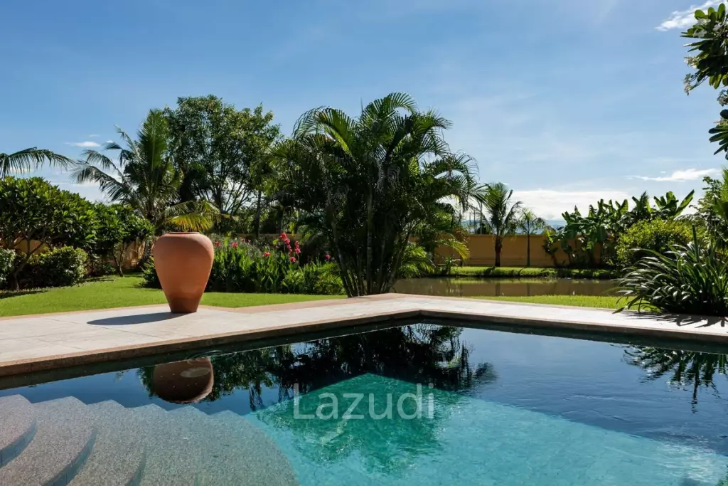 4 Bed 4 Bath 700 SQ.M Rim Nua Villa