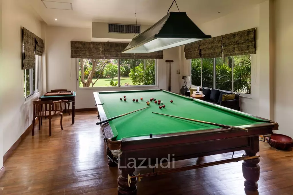 4 Bed 4 Bath 700 SQ.M Rim Nua Villa