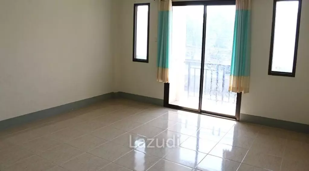 2 Storeys Commercial Building For Sale in Chiang Rai